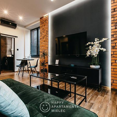 Happy Nest - Apartamentyhappy Pl Mielec Luaran gambar
